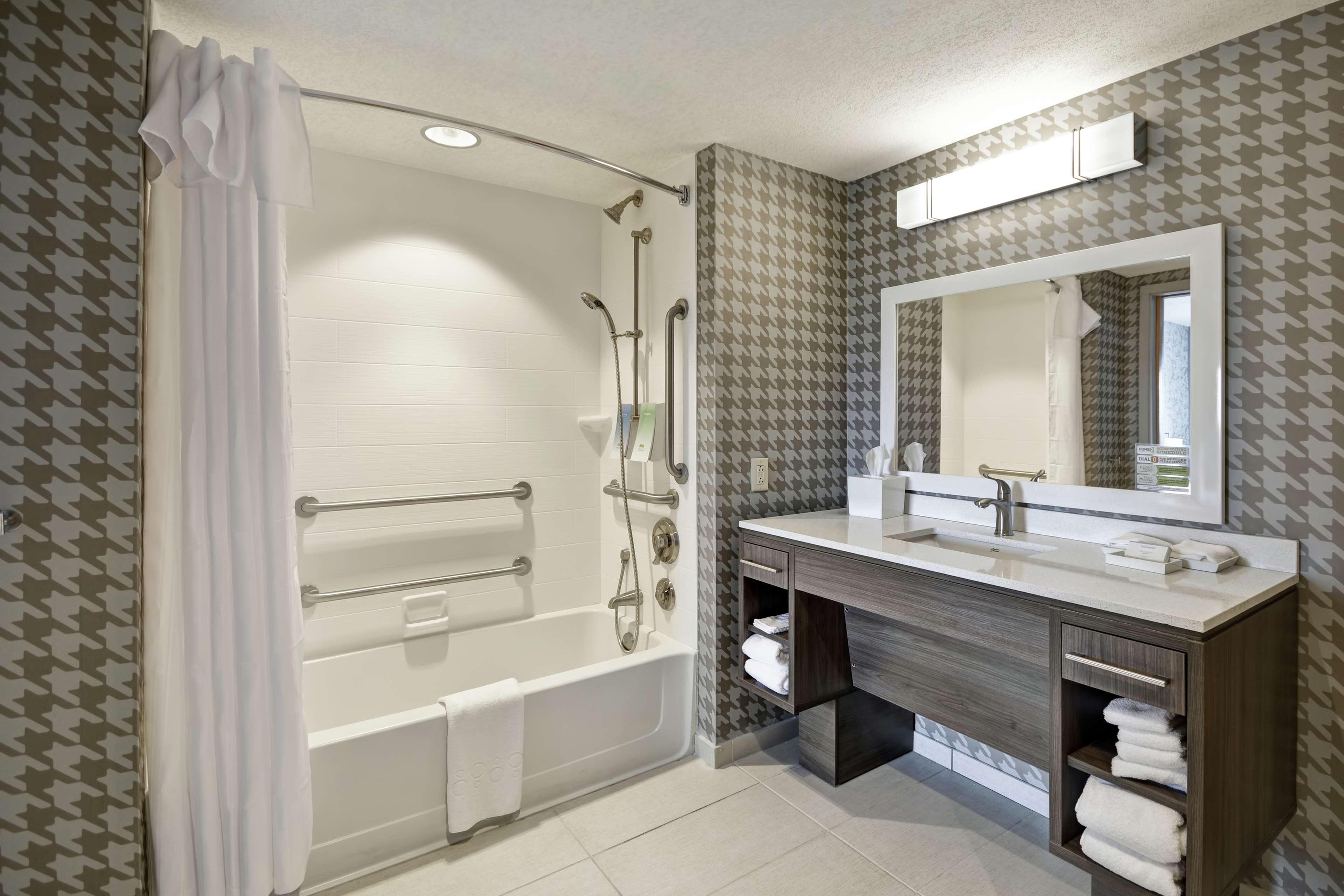 Home2 Suites By Hilton Portland Airport South Portland Kültér fotó