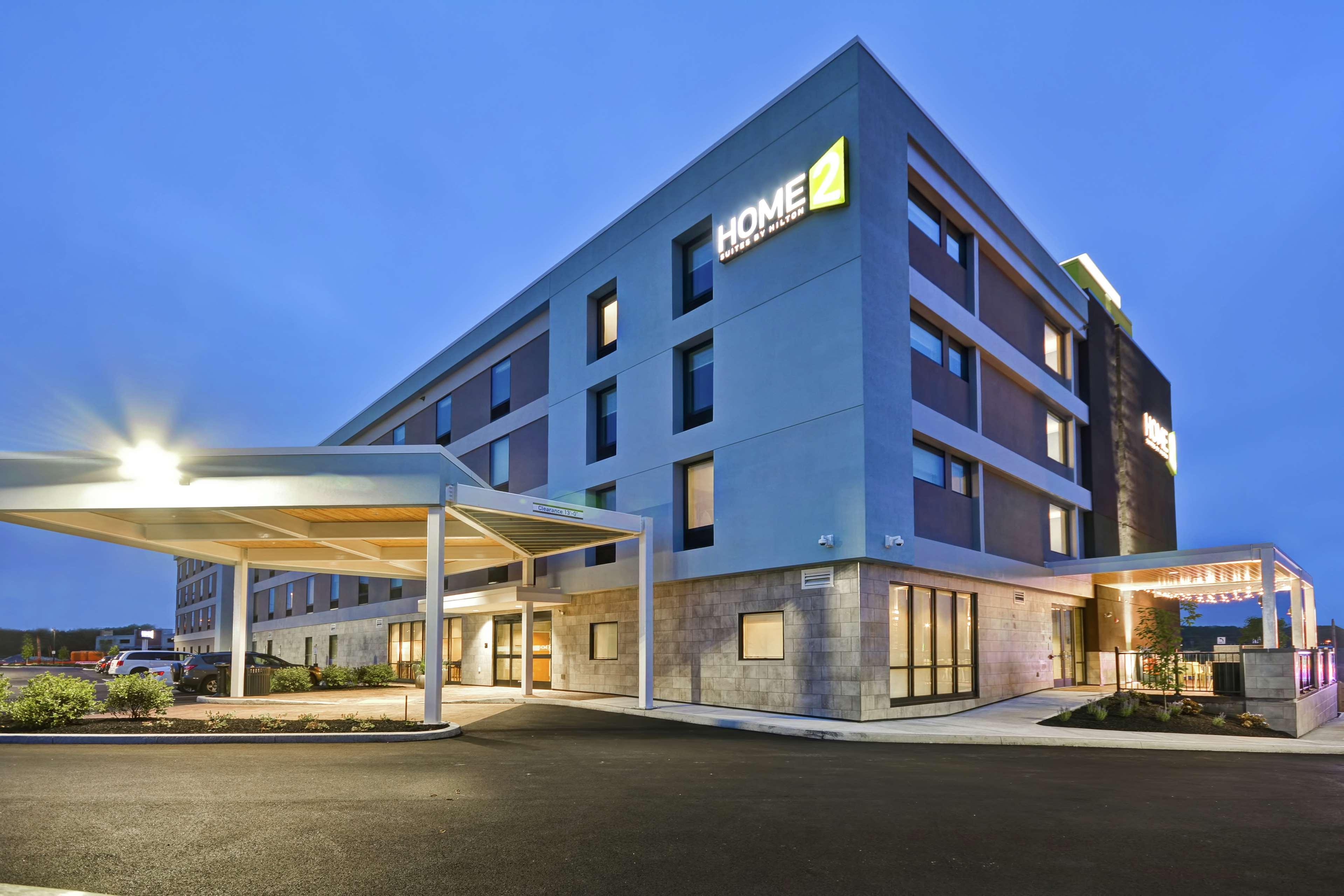 Home2 Suites By Hilton Portland Airport South Portland Kültér fotó